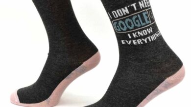 Google I Know Everything Socks - Size 4 - 8