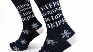 Merry Christmas Ya Filthy Animal Socks - Size 7 - 11