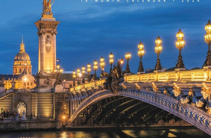 A Walk In Paris Calendar 2026