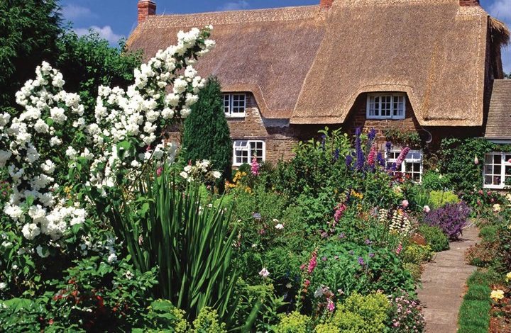 English Cottage Gardens Calendar 2026