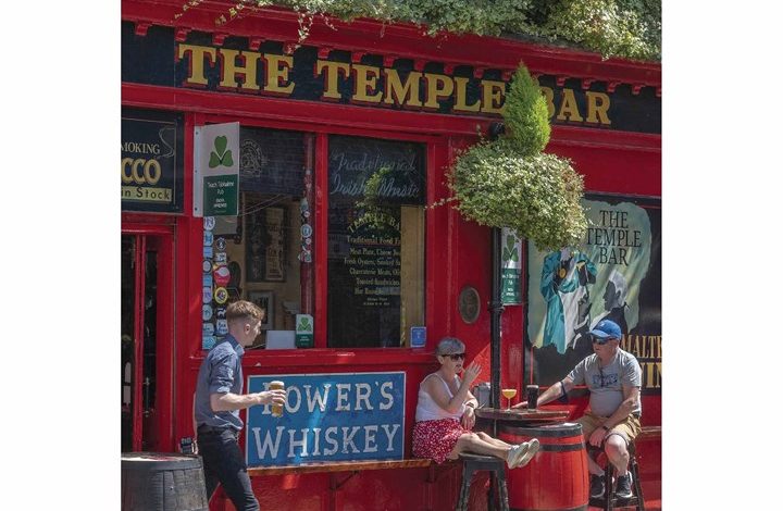 Irish Pubs & Signs A5 Calendar 2026