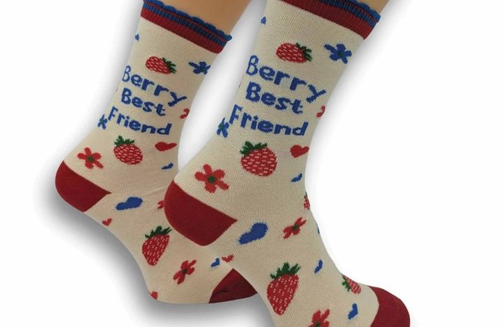 Berry Best Friend Socks - Size 4 - 8