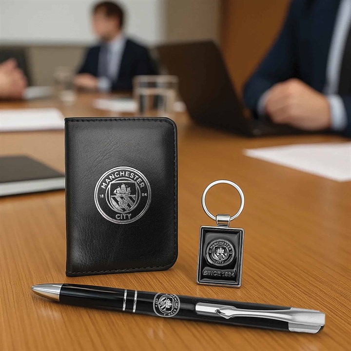 Manchester City FC Card Holder, Keyring & Pen Gift Set