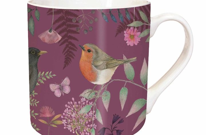 Vintage Garden Robin Tarka Mug