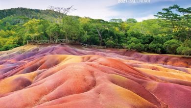 Amazing Planet Calendar 2027