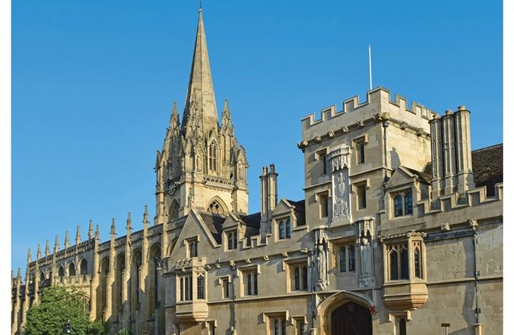 Oxford Desk Calendar 2027