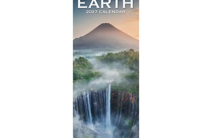 Planet Earth Deluxe Slim Calendar 2027