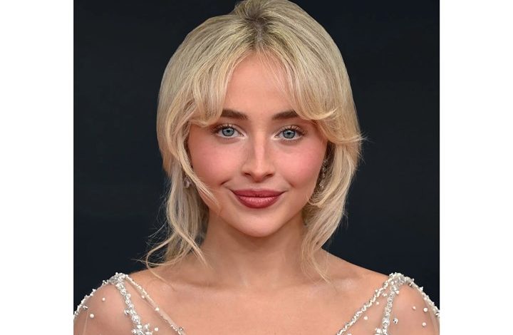Sabrina Carpenter A3 Calendar 2027