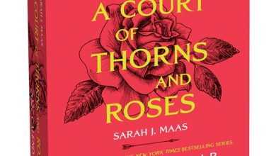 A Court of Thorns and Roses Desk Calendar 2027