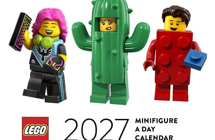 Lego Minifigure Desk Calendar 2027