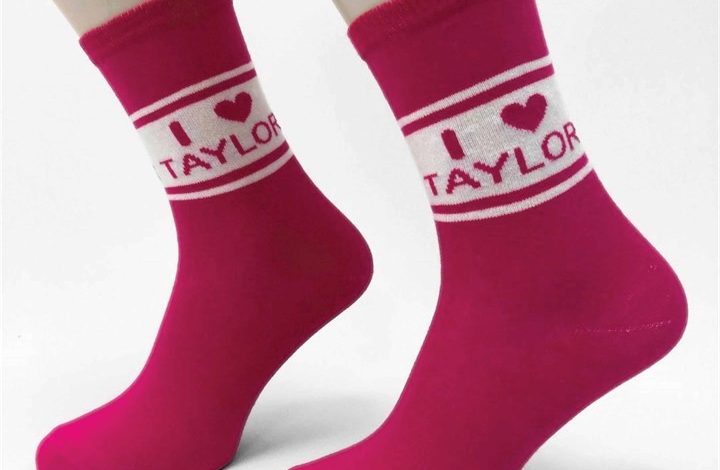I Heart Taylor Socks - Size 4 - 8