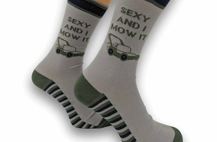 Sexy and I Mow It Socks - Size 7 - 11