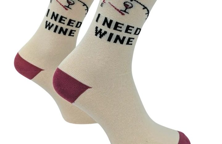 I Need Wine Socks - Size 4 - 8