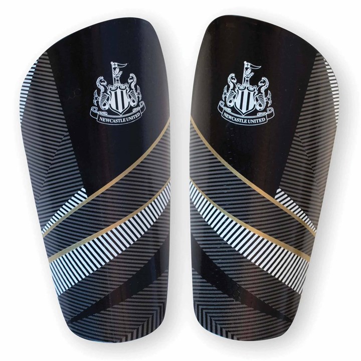 Newcastle United FC Fuse Slip in Shin Guards – Size Junior