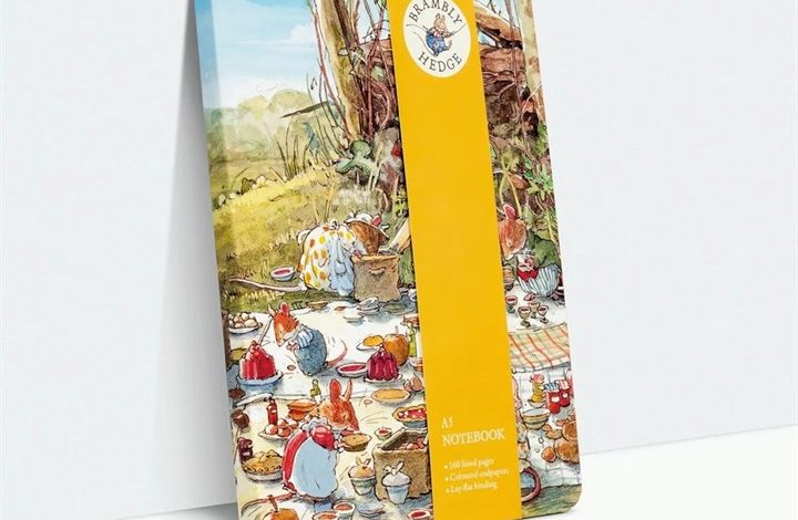 Brambly Hedge A5 Foiled Notebook